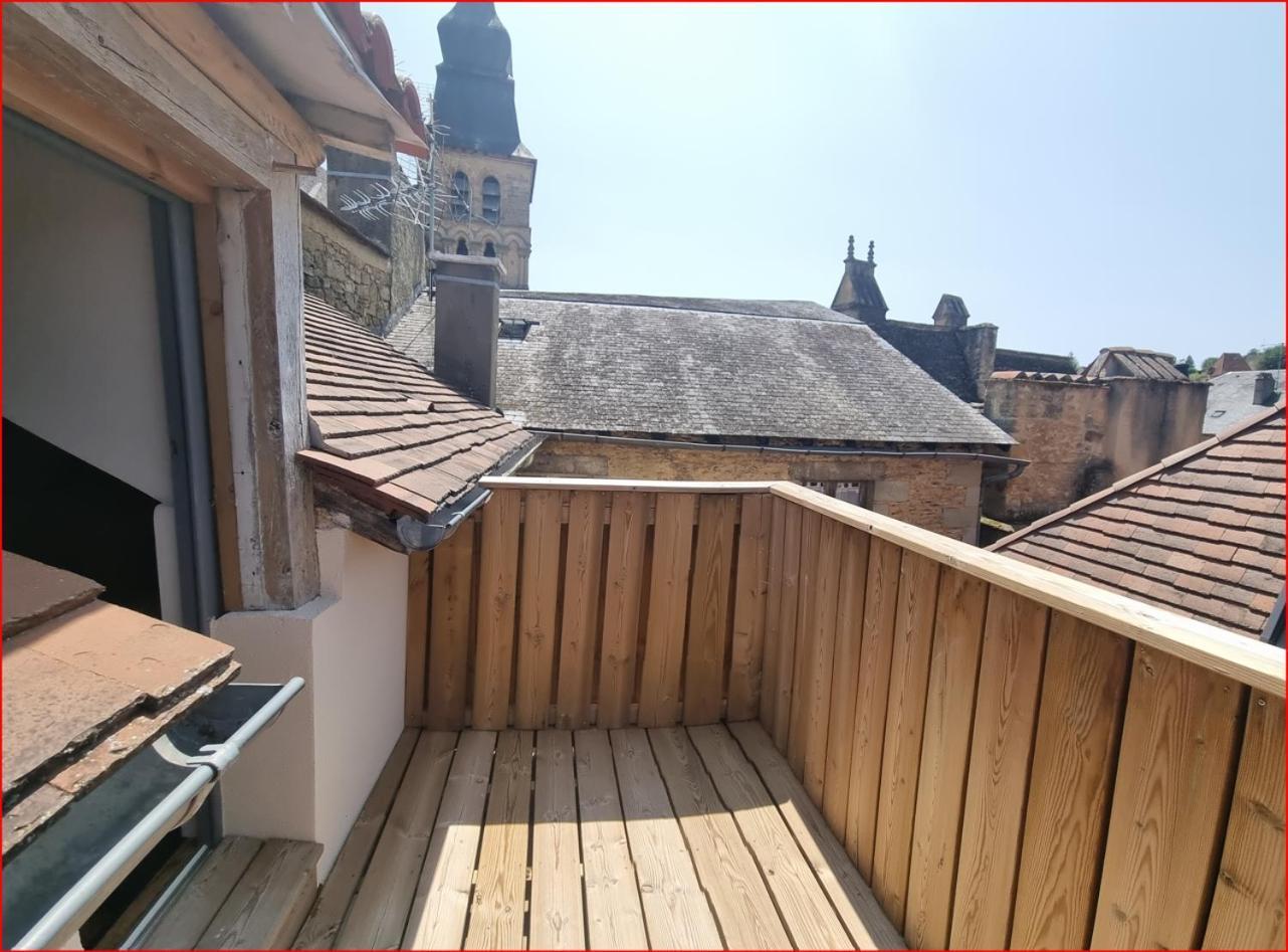 Appartement Avec Terrasse & Parking Sarlat Centre Eksteriør bilde